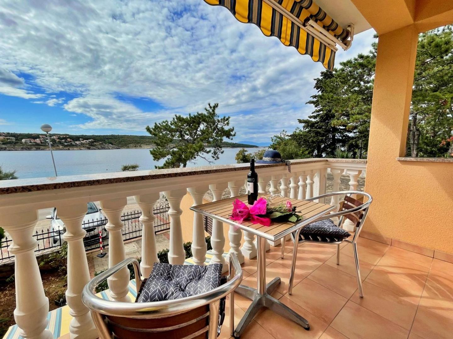Villa Tiha Lili Šilo Exteriör bild